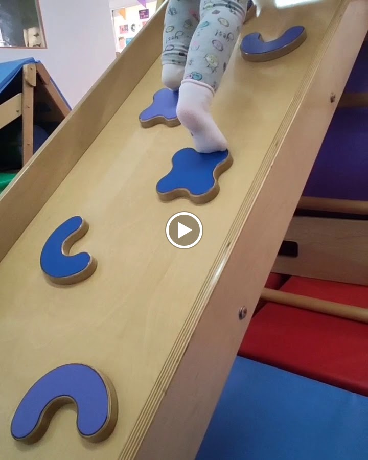 Little Socks Sant Feliu — Videos
