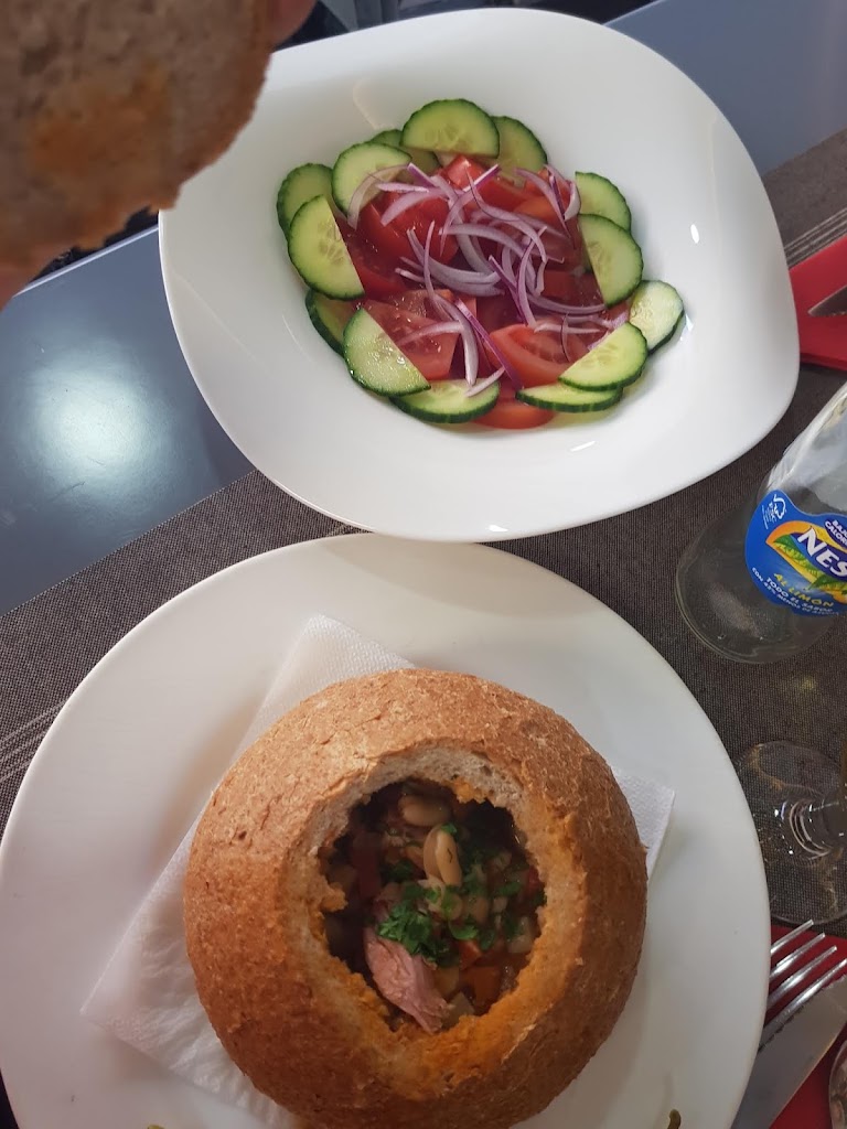 Bar Rest Merendero — Comida y bebida