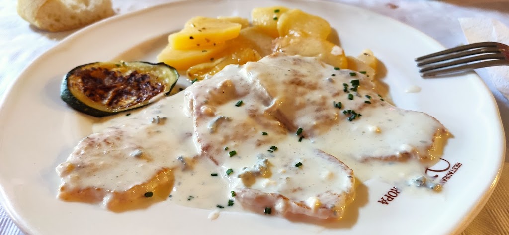 Via Europa — Comida y bebida