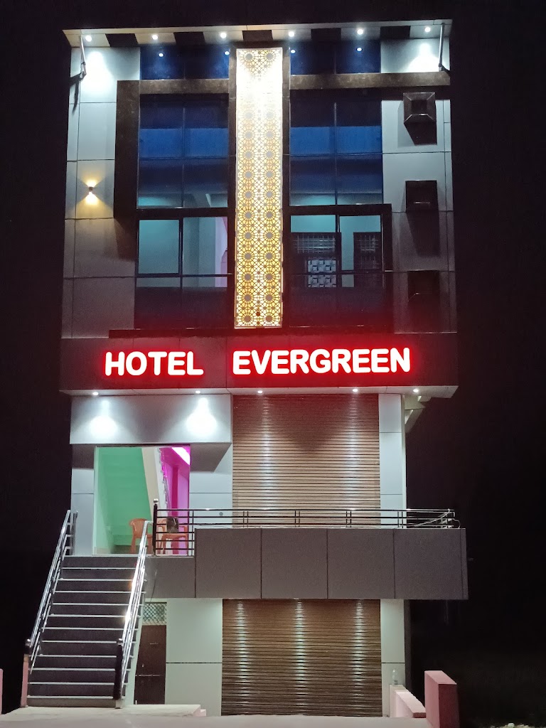 Hotel Evergreen Auraiya
