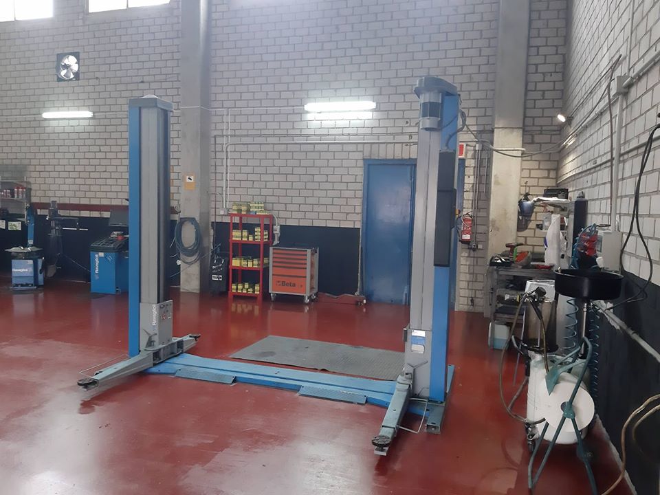 Talleres Aparcar S.L. — Interior