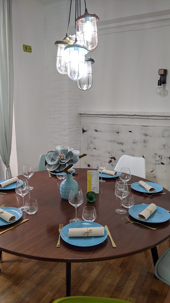 Sentideta - Restaurant — Ambiente