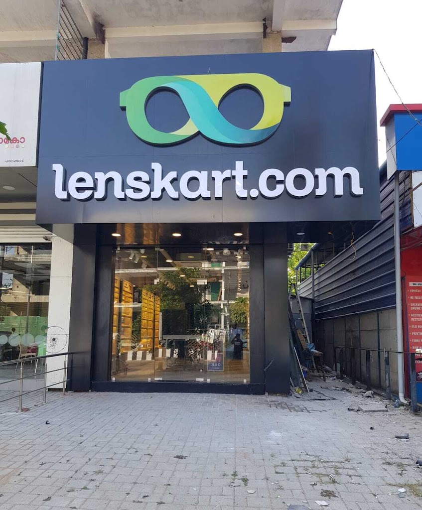 Lenskart Com At Stadium Bypass Road Palakkad