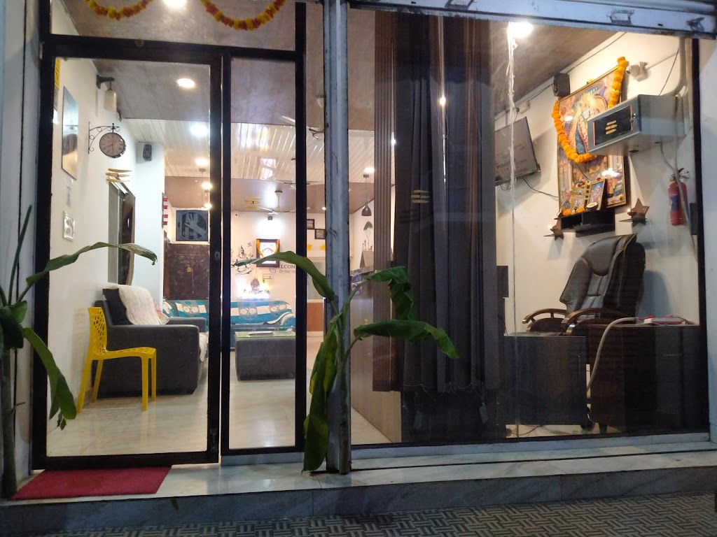 Hotel Rr Grand