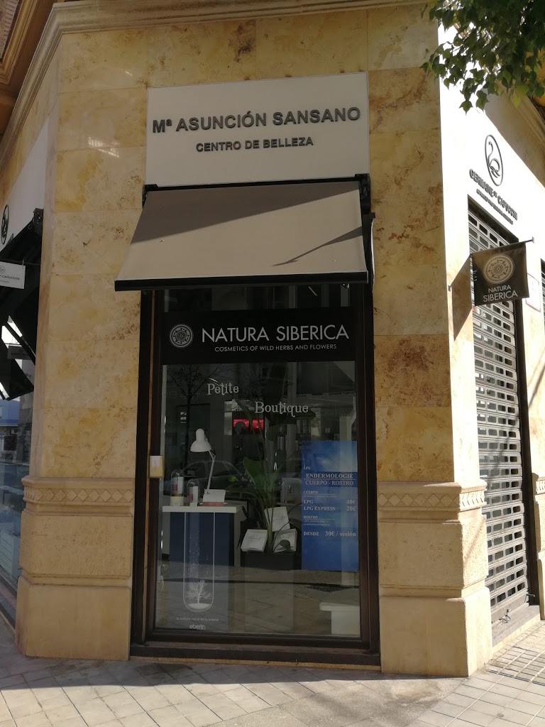 Maria Asuncion Sansano Sarabia — Exterior