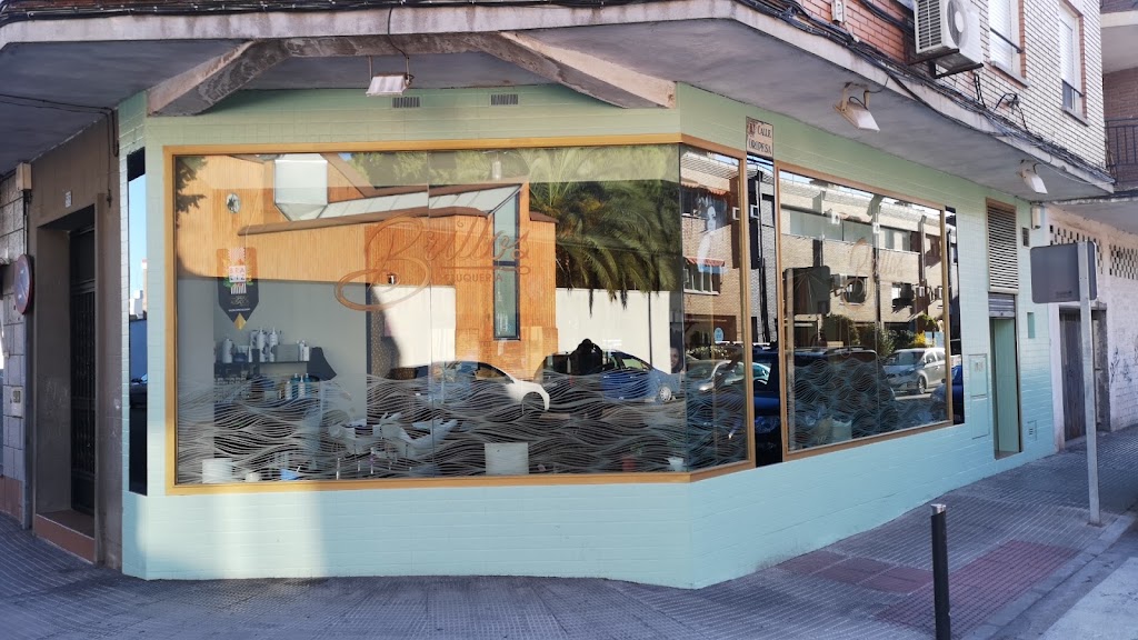 Peluqueria Brillos — Exterior
