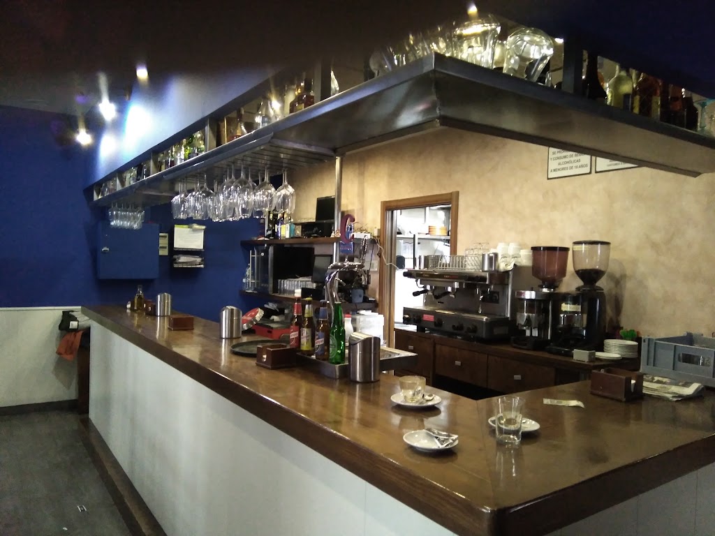 Anden 9 -- 3/4 — Ambiente