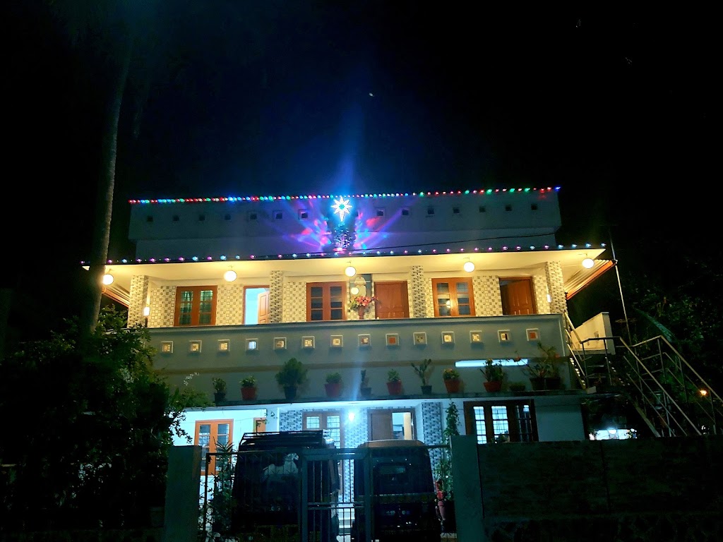 Carline Homestay