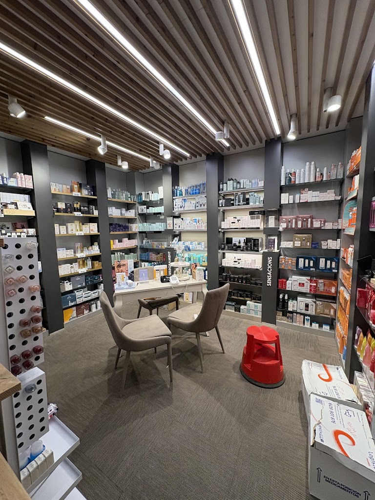 Farmacia Optica Maristany — Del propietario