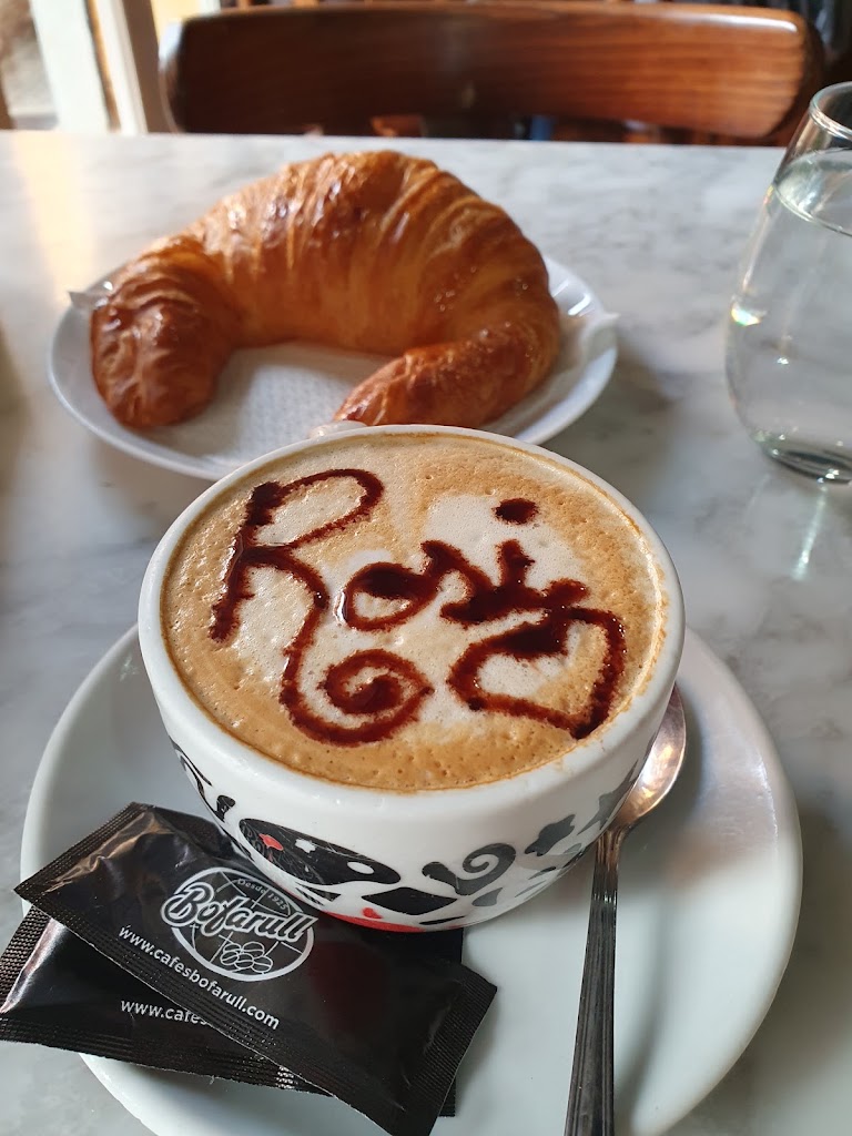 Savic pa i cafe — Comida y bebida