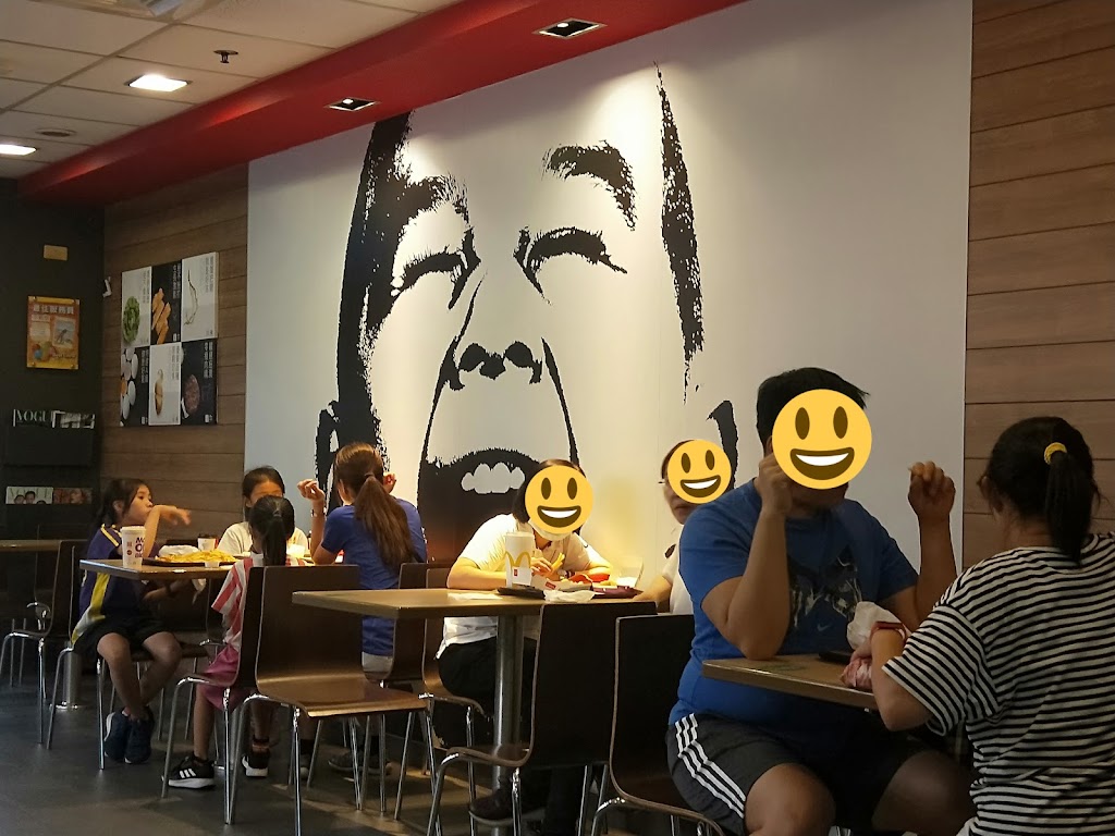 麥當勞-高雄家樂福餐廳 的照片