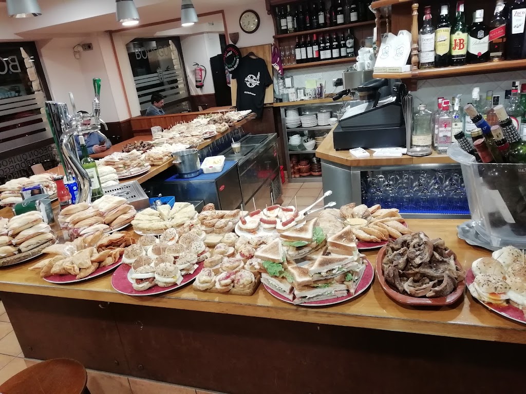 Bodegon Quiroga — Ambiente