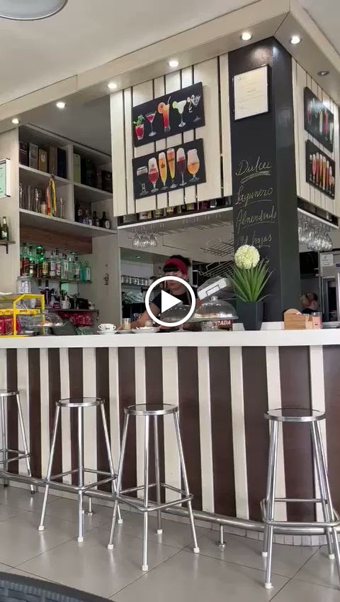Cafeteria Coffee Dees — Ambiente