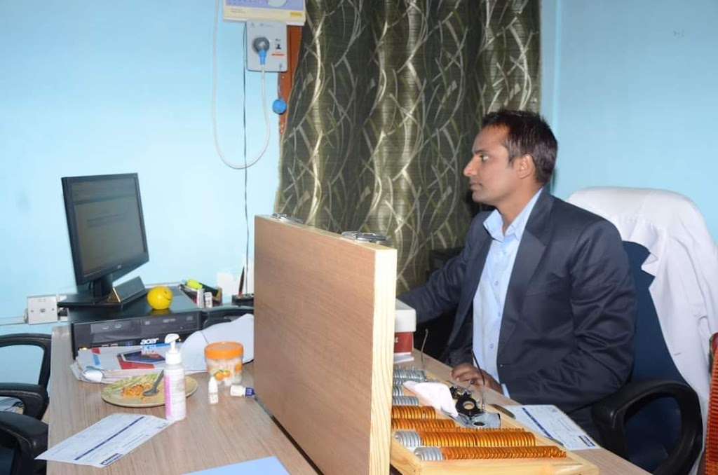 Aditya Eye Care And Contact Lens Clinic Dr Shashi Shekhar