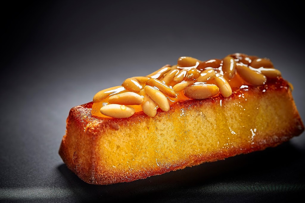 Pasteleria La Trufa — Comida y bebida