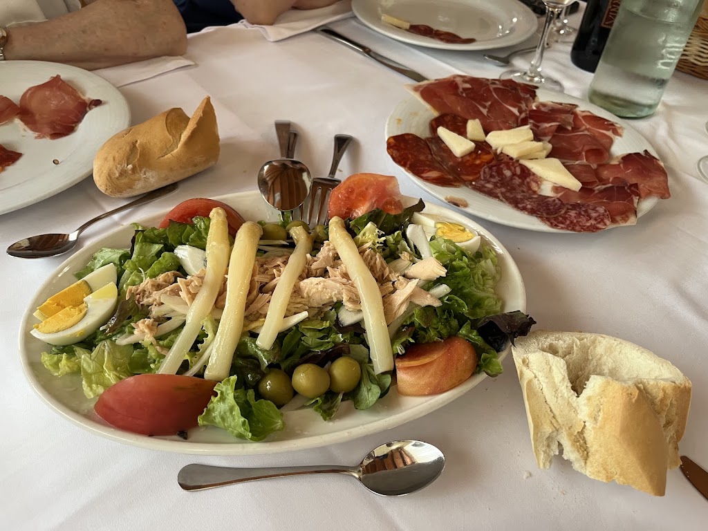 Meson Cid — Comida y bebida