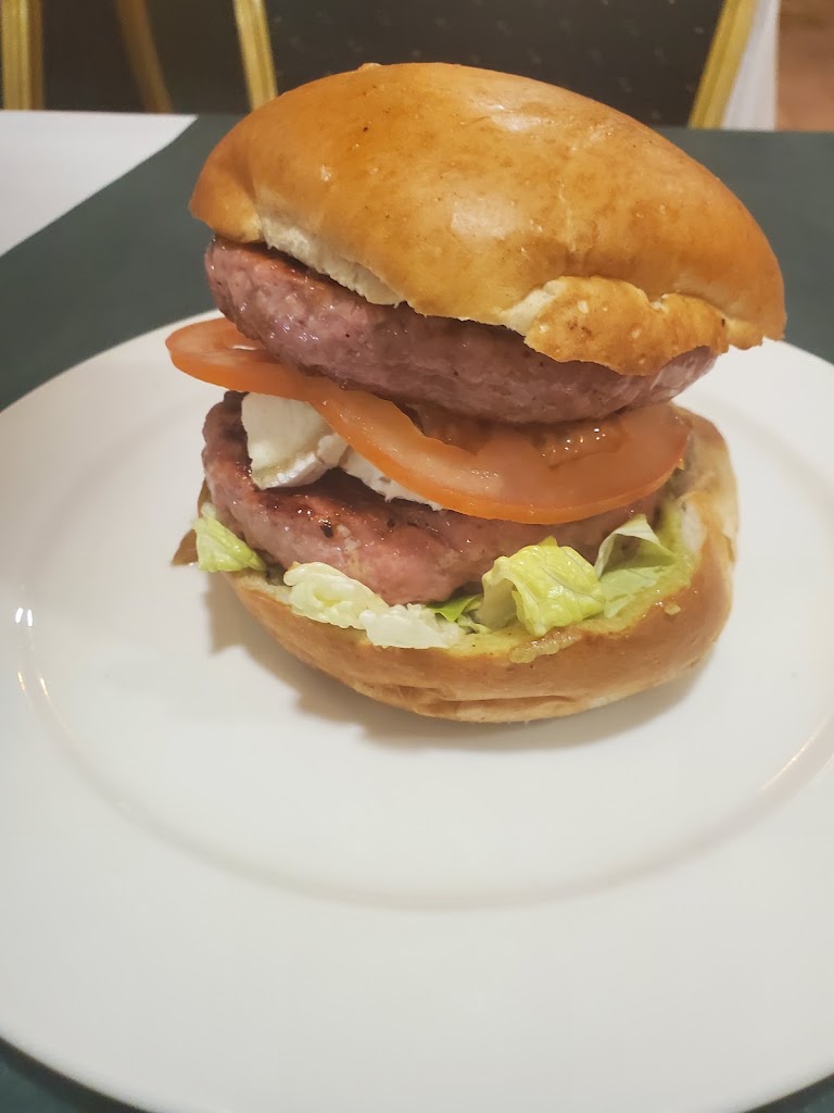 EL MINUTERO BURGUER — Comida y bebida