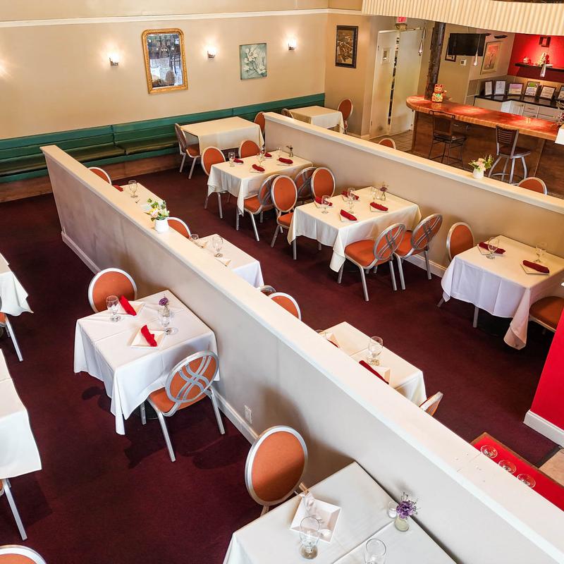 Emerald Thai Cuisine & Sushi Bar