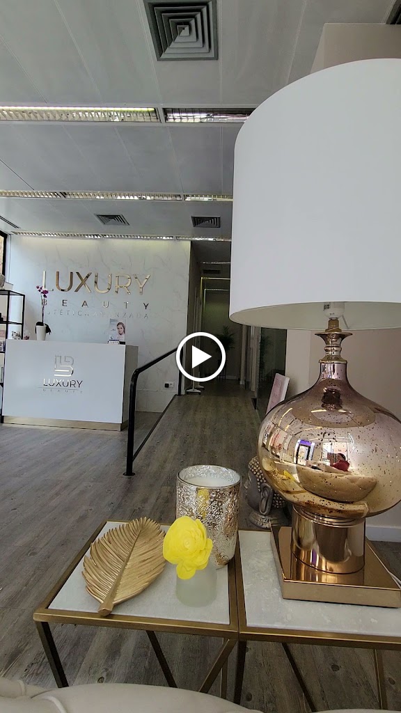 Luxury beauty Estetica — Videos