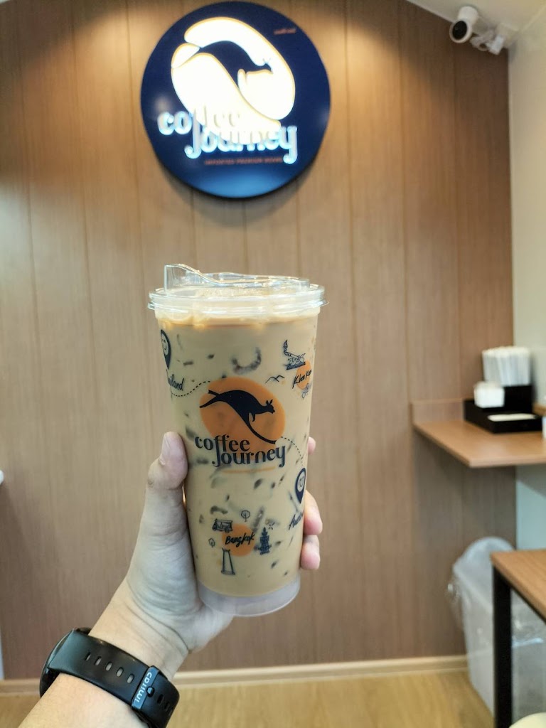 รูปภาพของ Coffee Journey เอสโซ่ สาธุประดิษฐ์