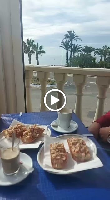 Restaurante La Proa — Videos