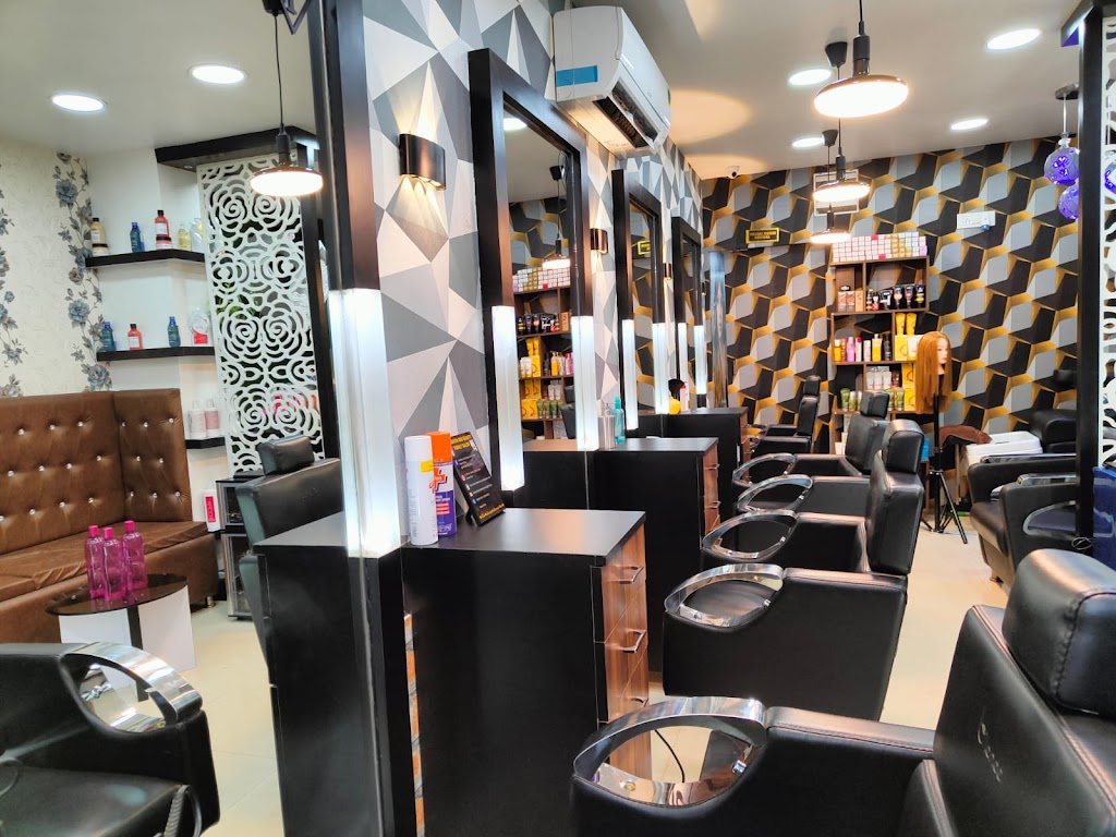 A Fashion Beauty Family Salon