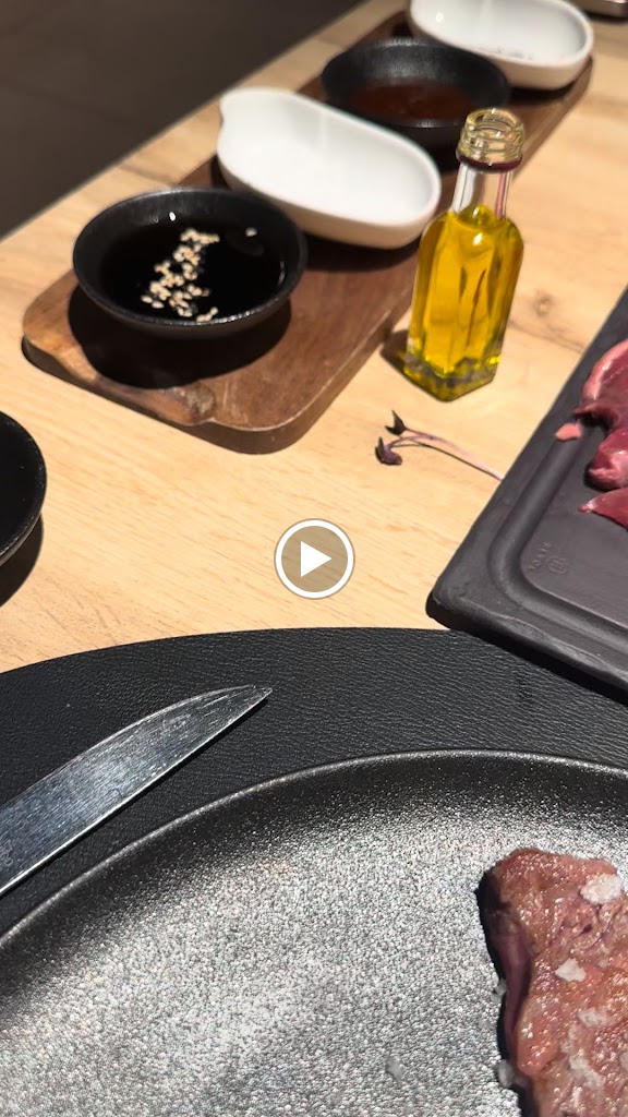 Koi Asian Restaurant - La Plaza — Videos