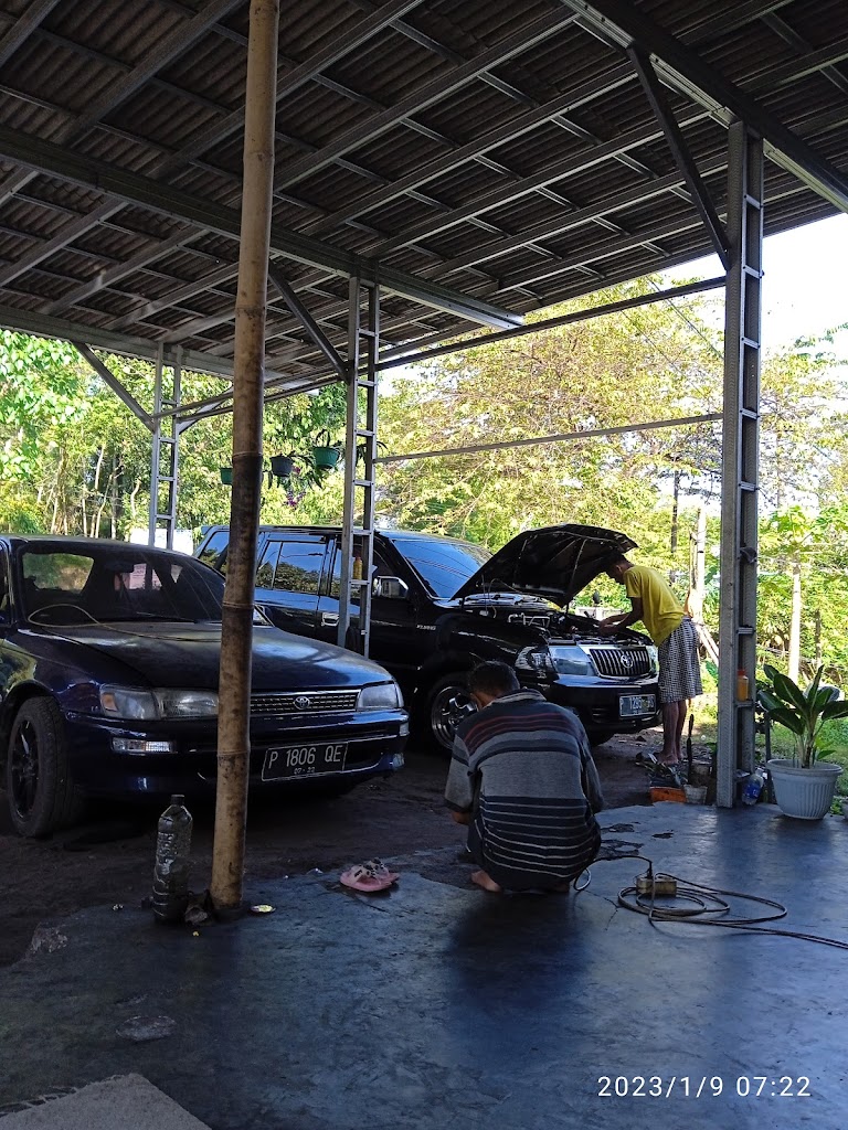 Bengkel Mobil Halik