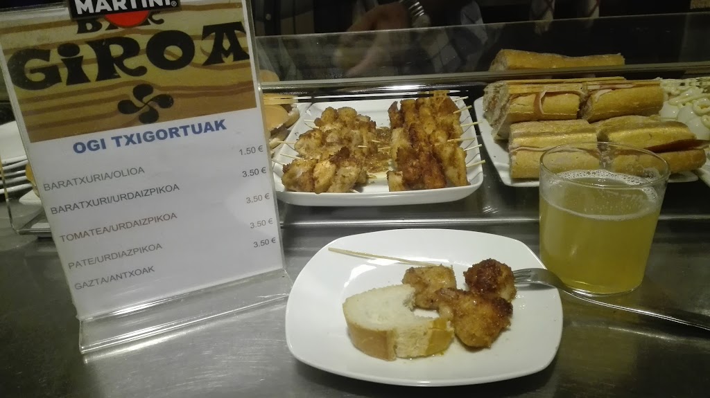 Bar -GIROA- Taberna