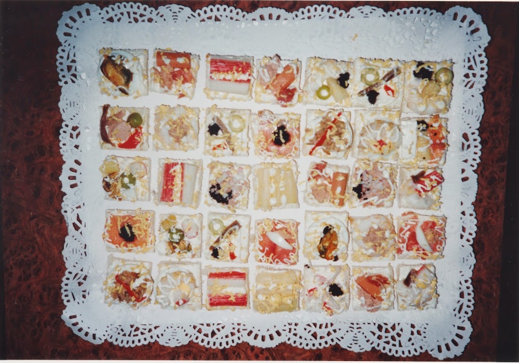 Cafeteria los Canos — Comida y bebida