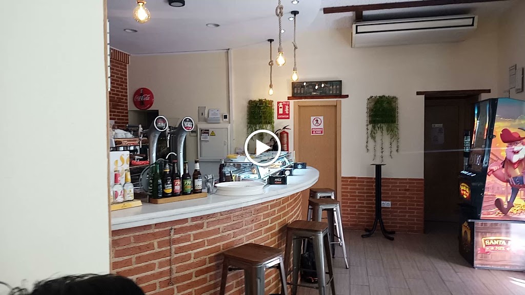 Cafeteria Oslo Cerveceria — Ambiente