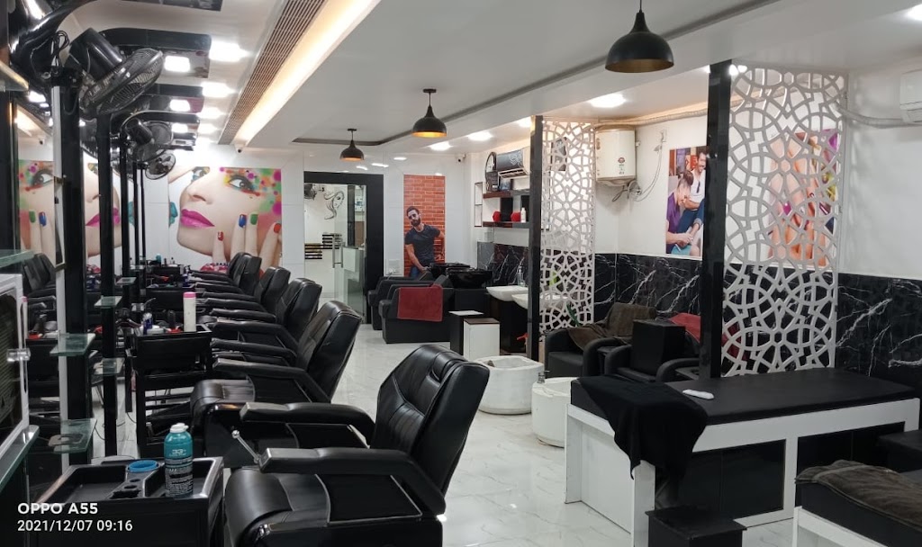 Just 4 u Unisex Salon & Spa