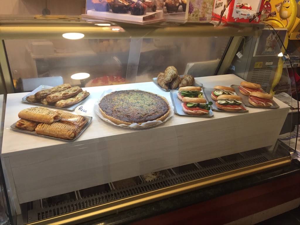 Restaurante Anahi — Comida y bebida