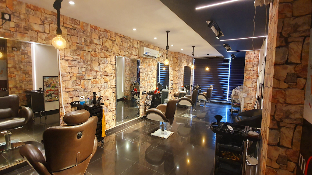 Mocs Unisex Salon Spa