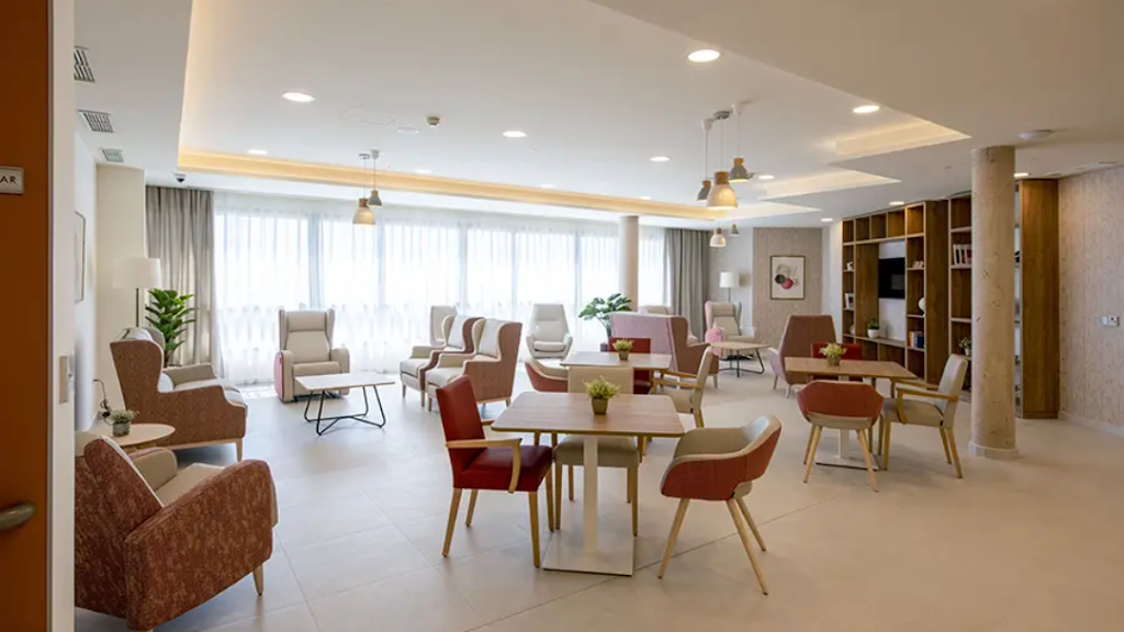 Residencia de Mayores en Mostoles - Emera — Del propietario