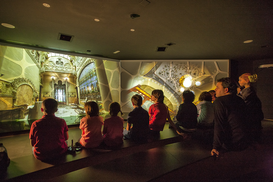 Museo Gaudi - Oficina de Turismo