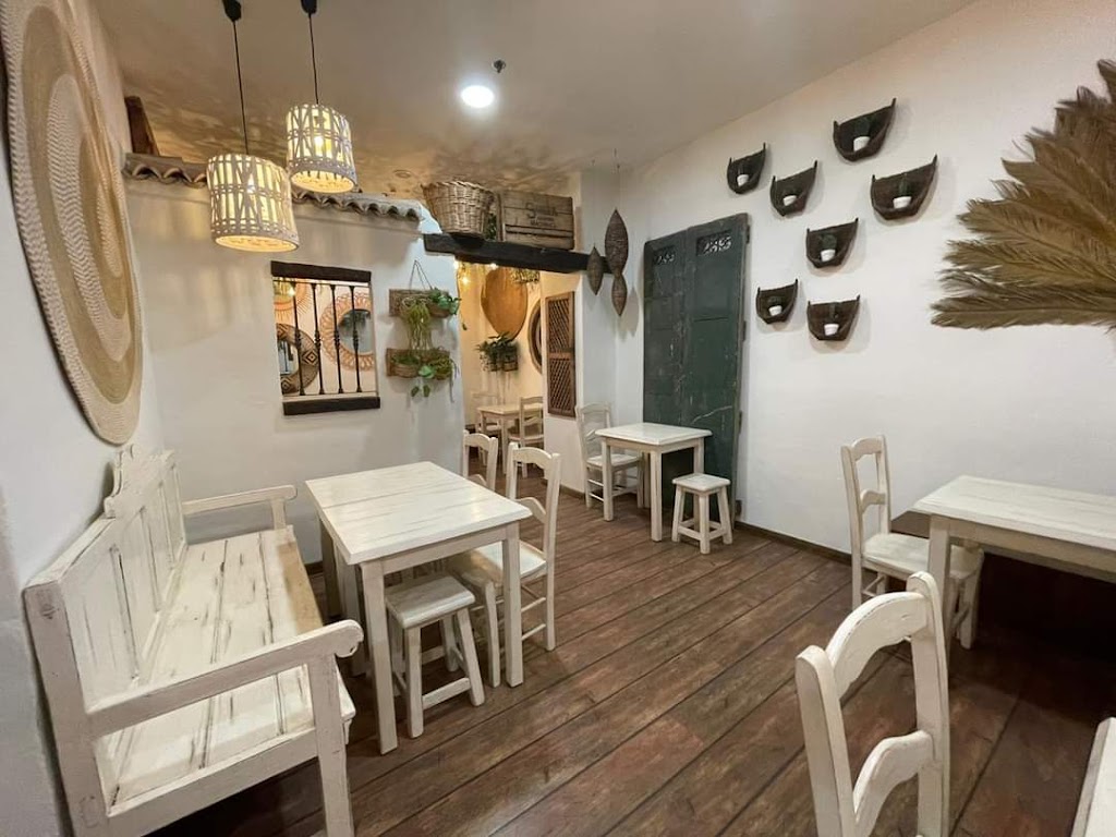 THE LAST BURGER — Ambiente