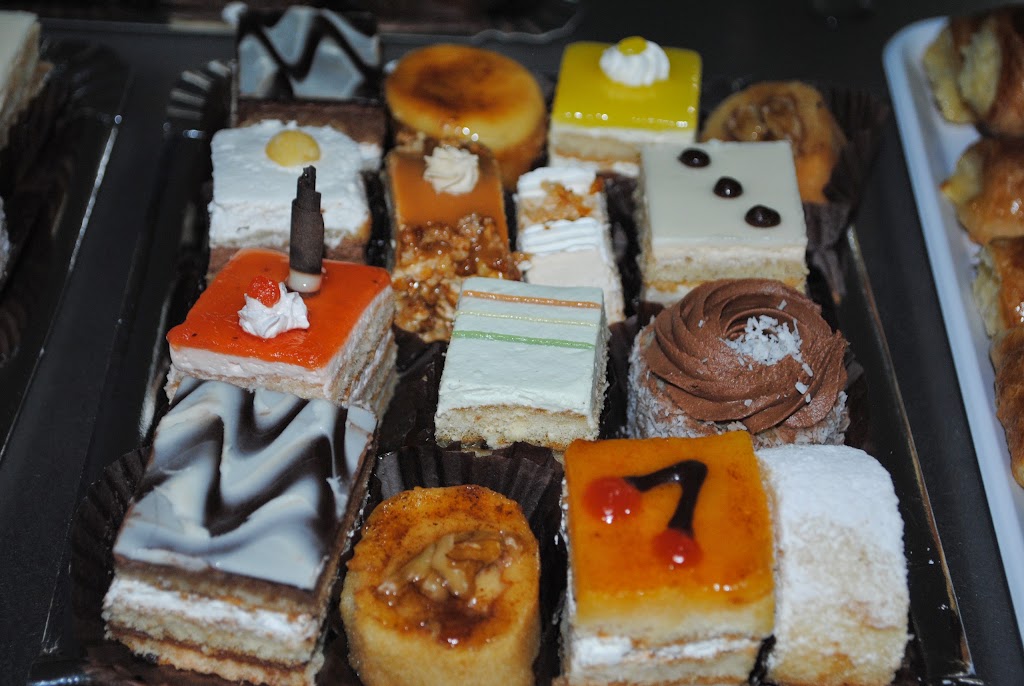 Panaderia Y Bolleria Casildo SL — Comida y bebida
