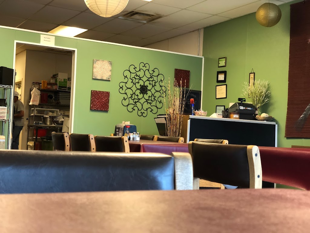 Dhing's Thai Cuisine