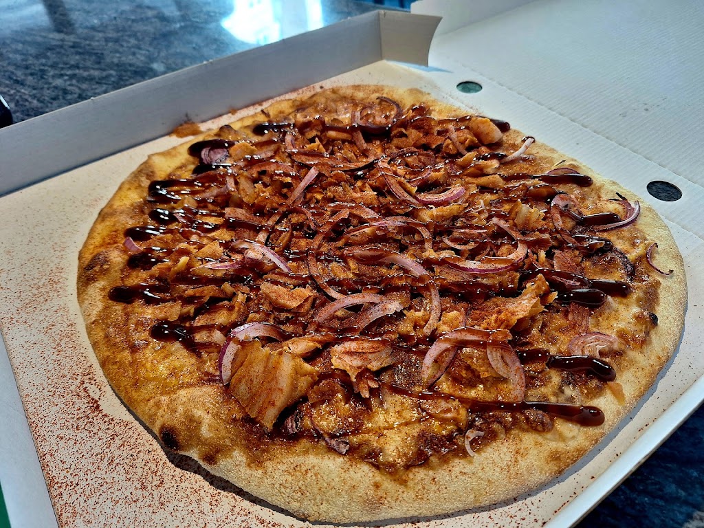 Pizzeria Mamma mia — Comida y bebida