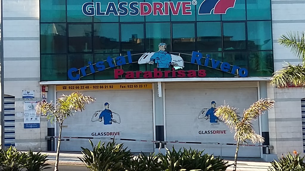 Cristal Rivero — Exterior