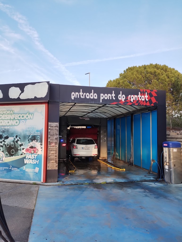 Estacion de Servicio Repsol — Exterior
