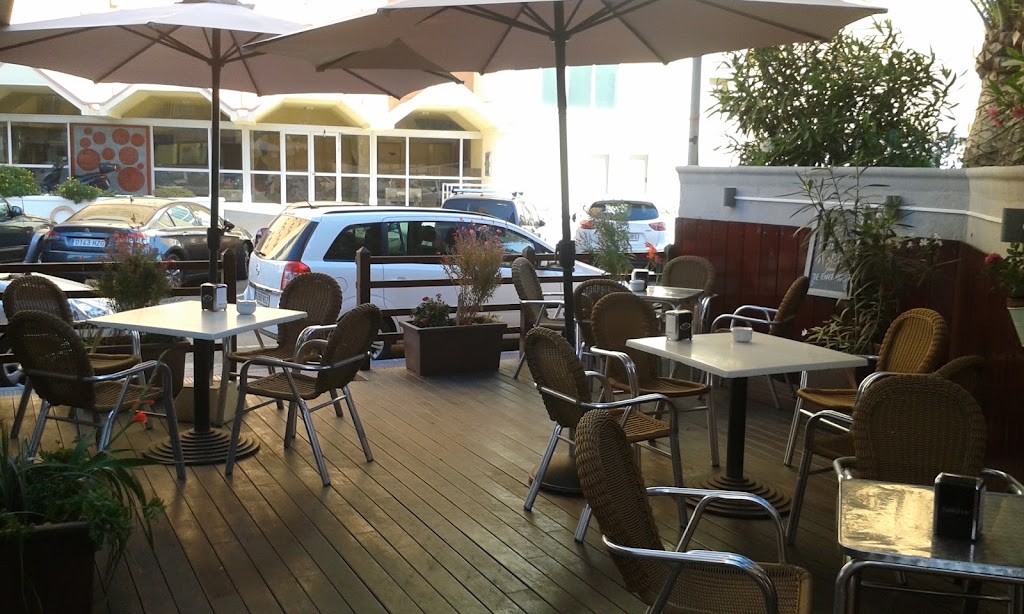 Salinas Mar: mediterranean cuisine and greek specialties — Ambiente