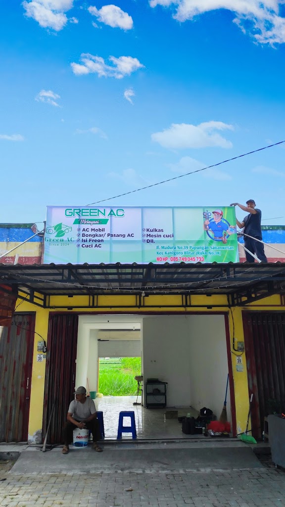 GREEN AC BLITAR
