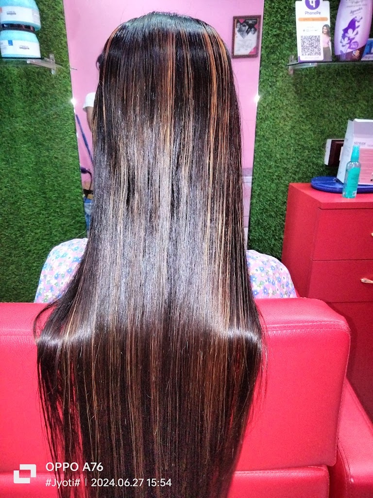 Jyoti Beauti Parlour Makeup Studio And Academy