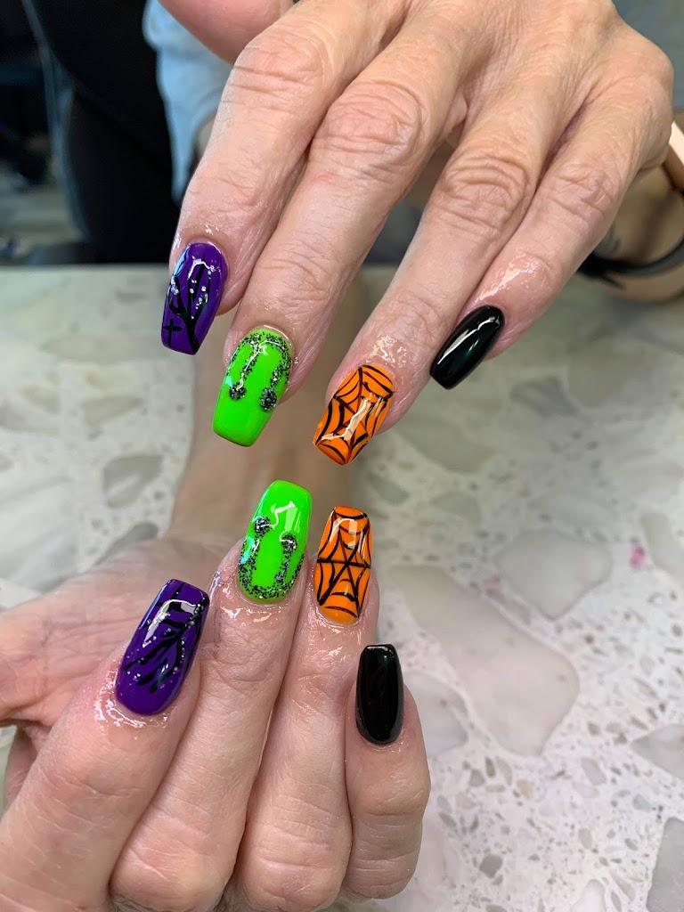 Q NAILS of YUMA Main Image