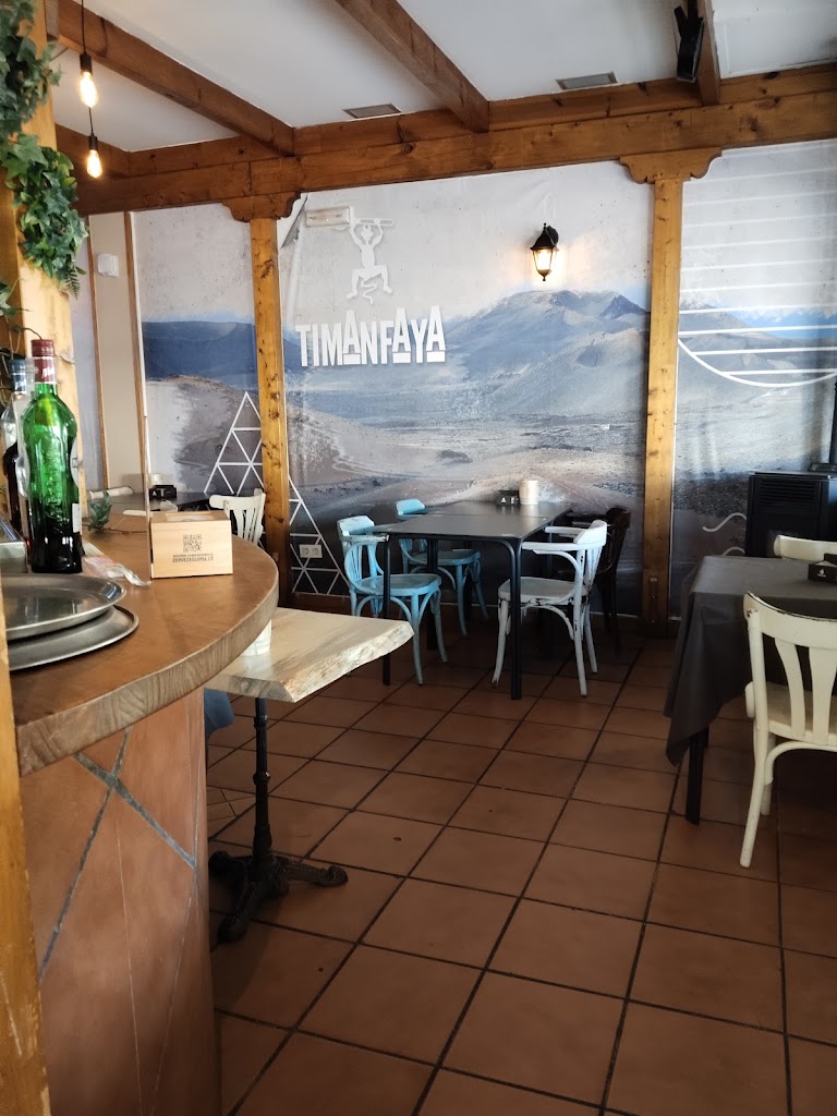 Cafe Bar Quinta Avenida — Ambiente