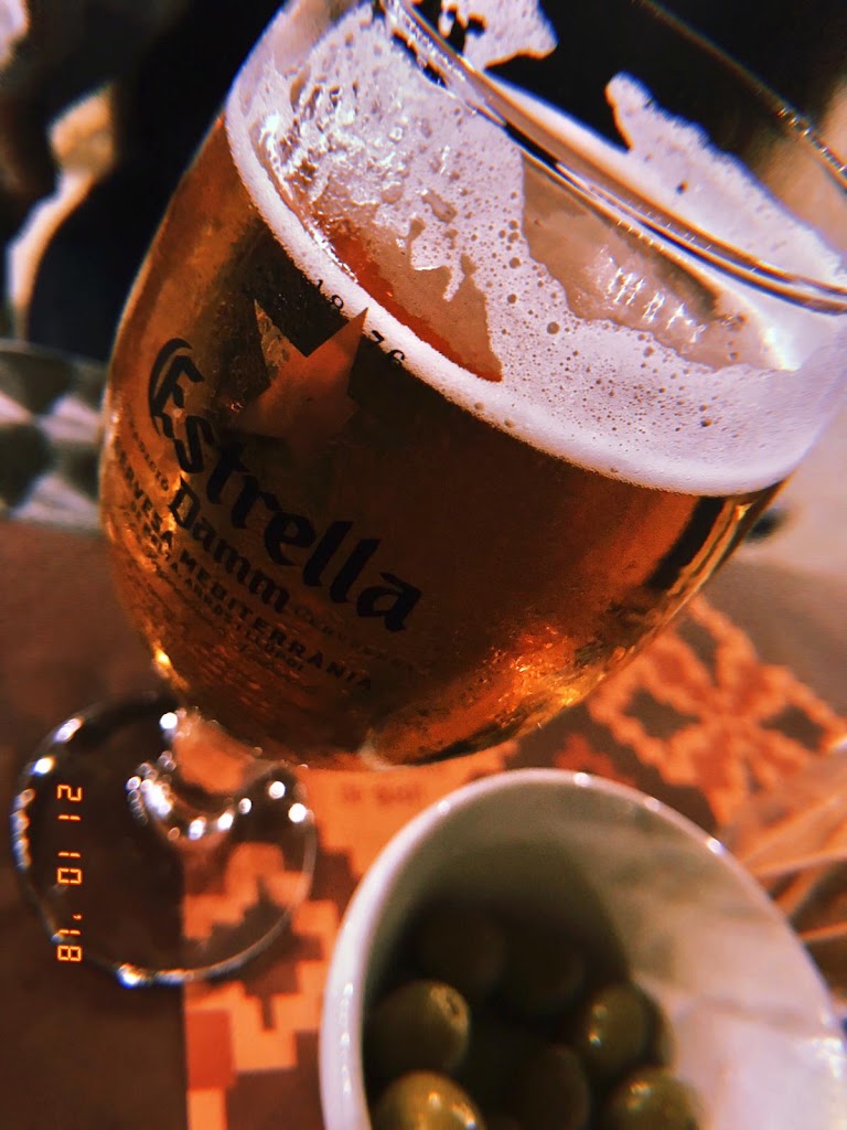 Cafeteria Restaurante "L'Artesa" — Comida y bebida