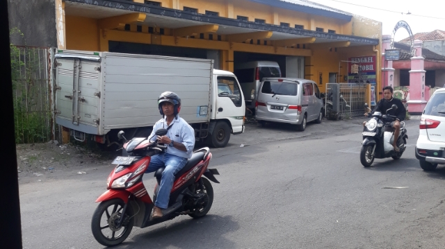 Bengkel AC Mobil "Centra jaya"