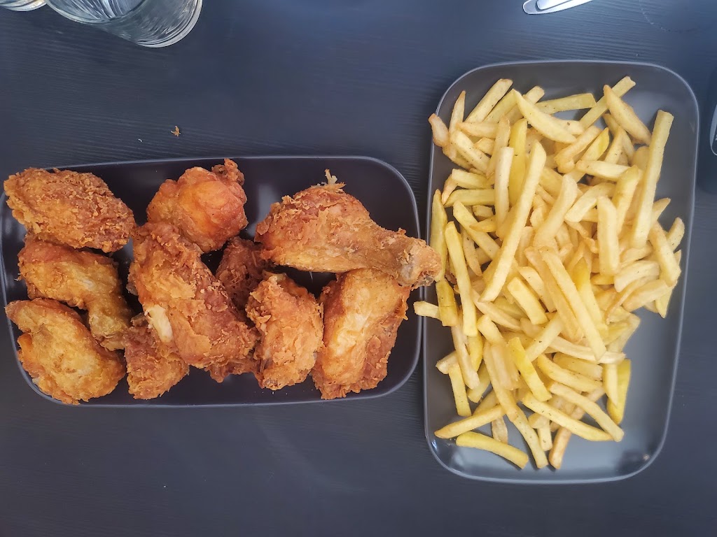 agora delipollo — Comida y bebida